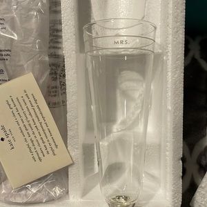 Kate Spade - Darling Point - Mr and Mrs champagne flutes